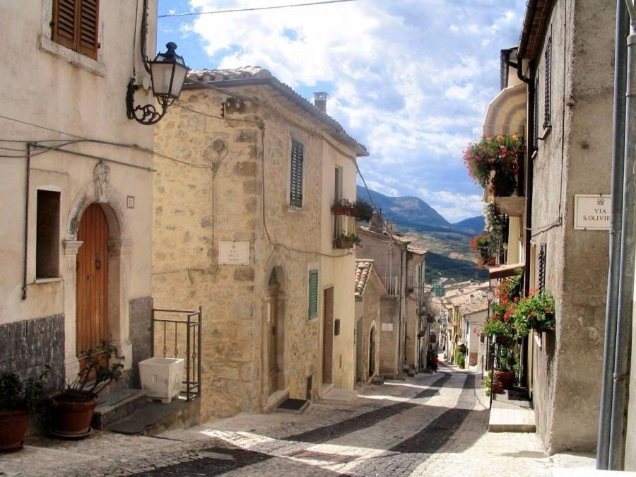 Amoroso'S House, Affittacamere Caramanico Terme Exterior foto