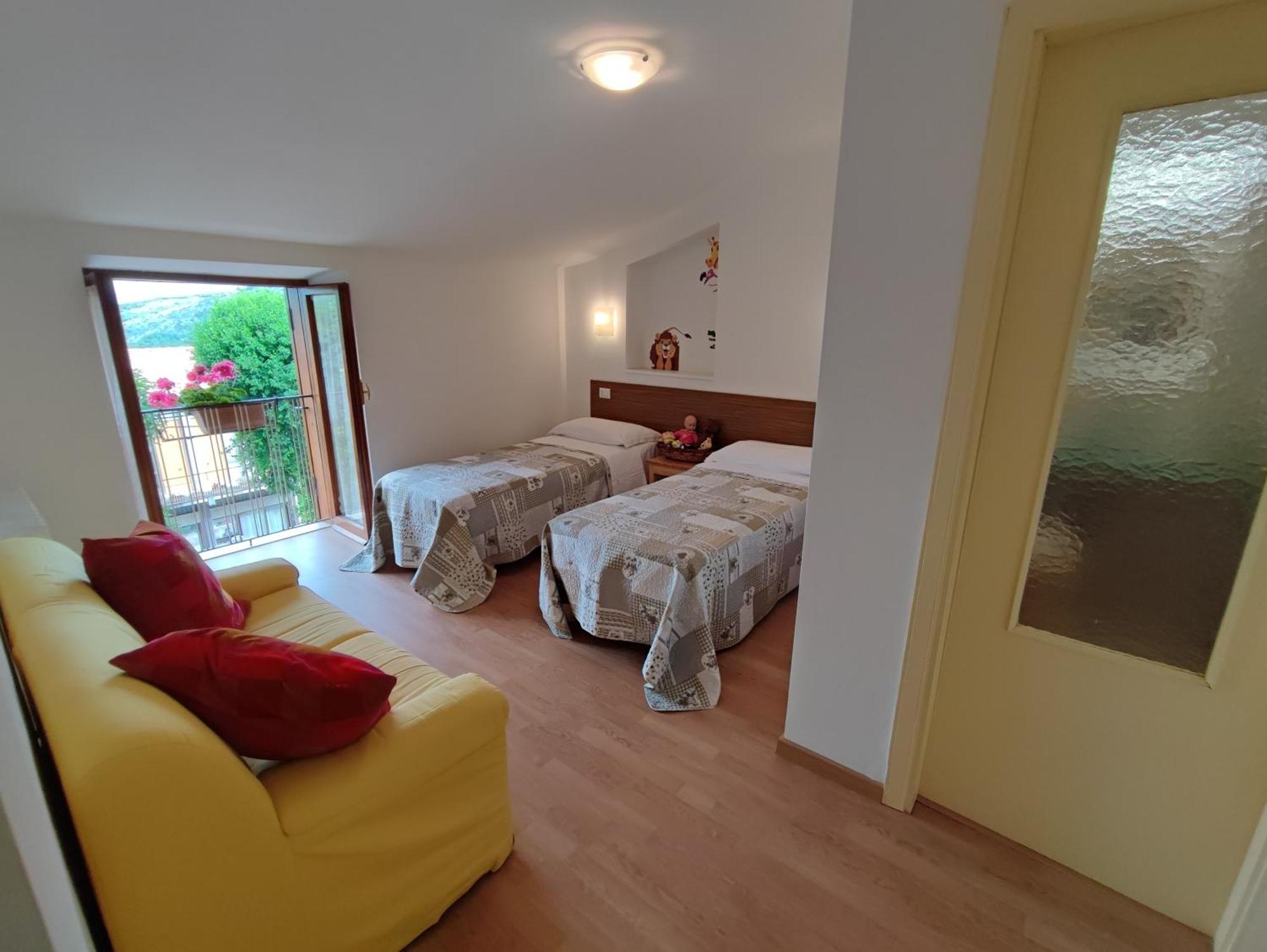 Amoroso'S House, Affittacamere Caramanico Terme Exterior foto