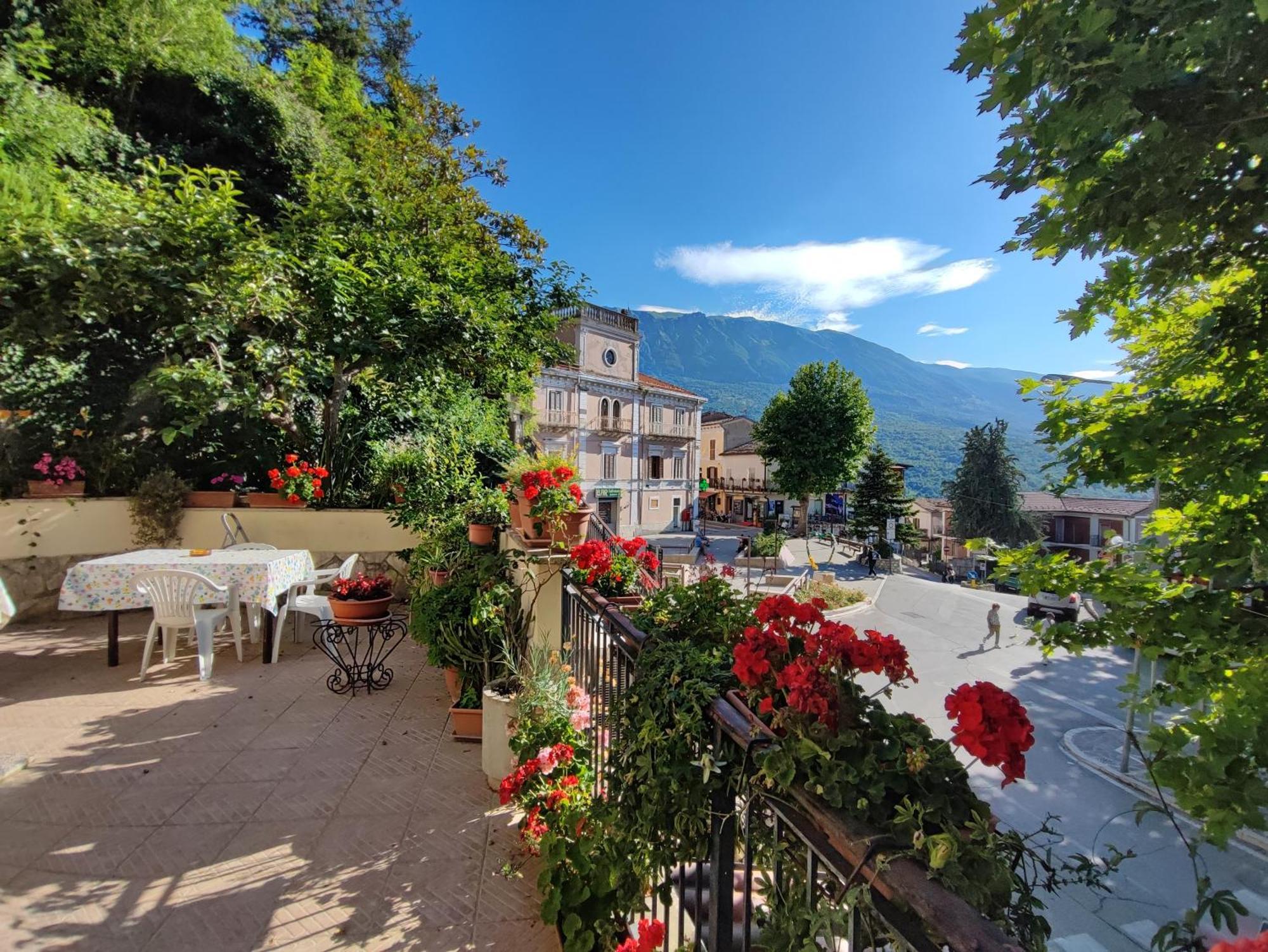 Amoroso'S House, Affittacamere Caramanico Terme Exterior foto